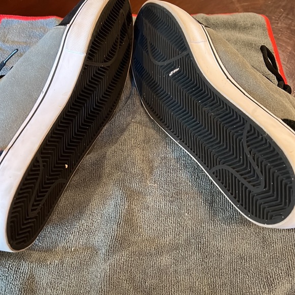 Nike Satire casual sneaker black and grey 536404-020 size 12 - Picture 5 of 6